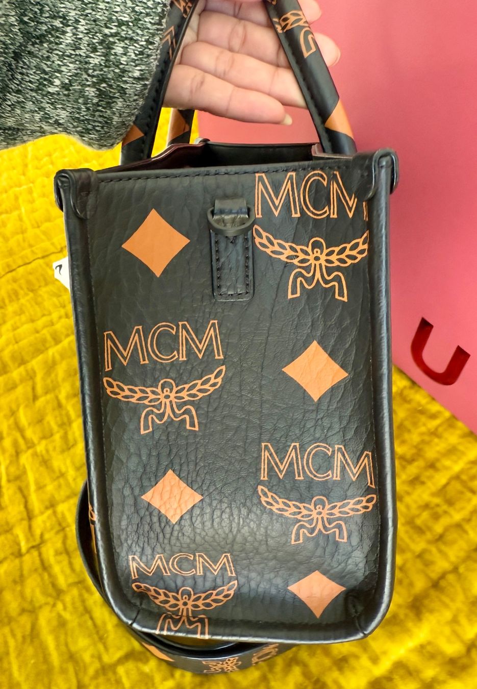 Mcm Borse: MCM München Tote Small – Usato da Hunzenschwil venduto da maupizz 1