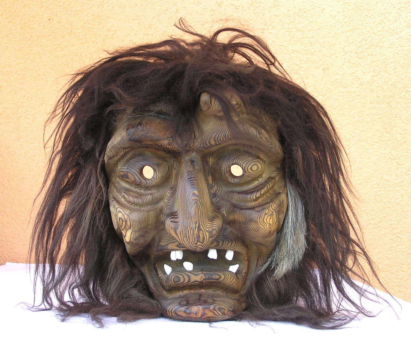 Altro in Antiquarato & Arte: GROSSE LÖTSCHENTALER MASKE LÖTSCHENTAL – Usato da Grenchen venduto da Antique-hunter 5