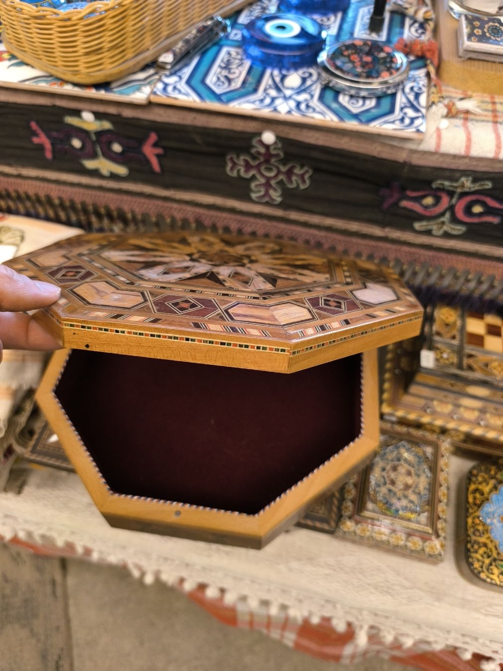Portagioie: Wunderschöne Schmuckschatulle aus Holz mit Intarsien – Nuovo (secondo la descrizione) da Zürich venduto da gobel 3