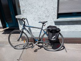 Minelli Promenade Plus 28" City / Trekking Bike with 2 Panni