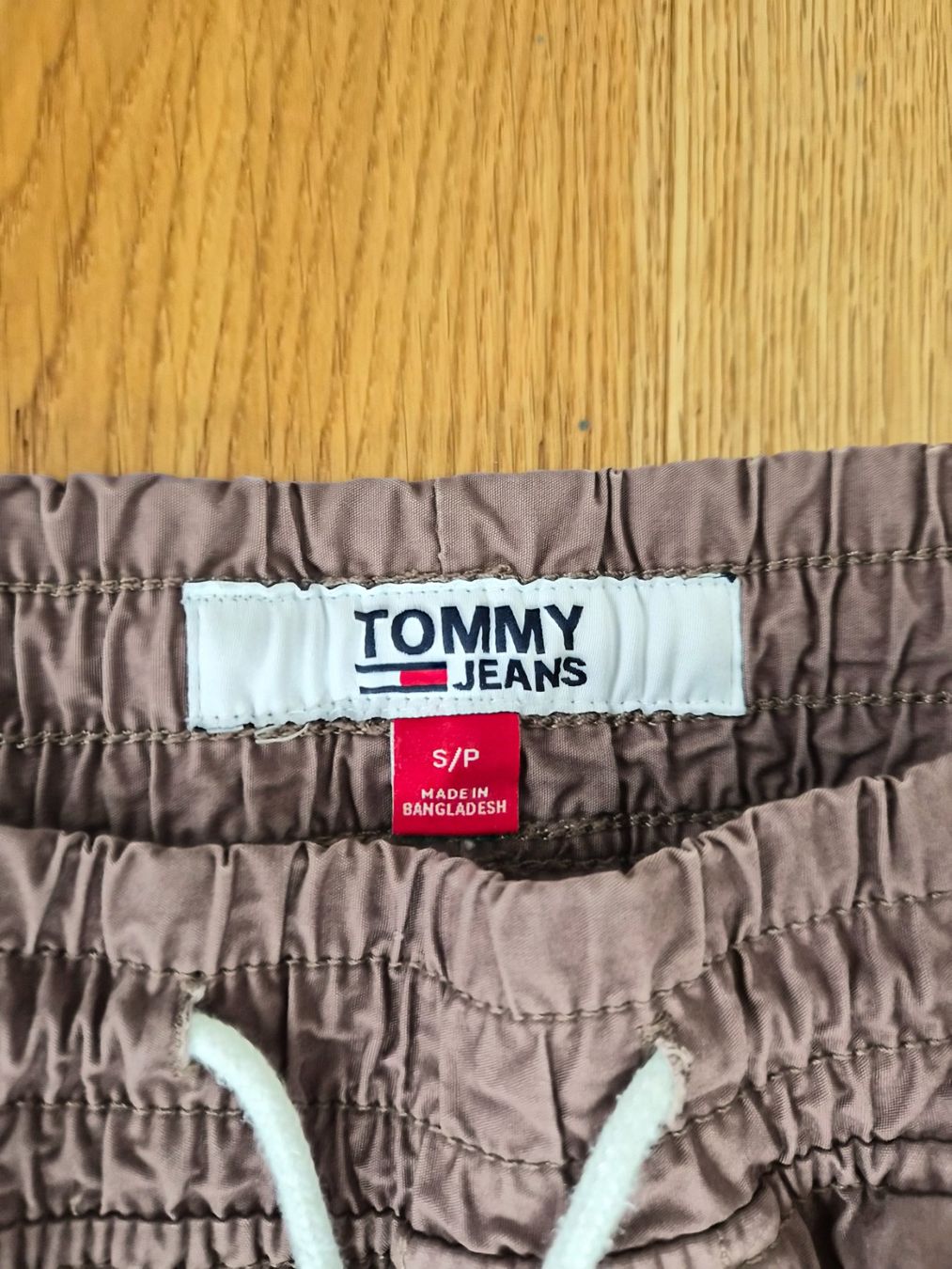 Tommy Hilfiger Hosen: Tommy Jeans Hose, Braun, Gr. S, mega bequem – Gebraucht aus Rotkreuz von Tom_1984 2