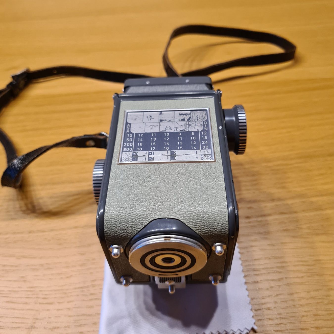 Rollei Fotocamera: Rolleiflex 4x4 grau baby – Usato da Weinfelden venduto da jri_58lq 9