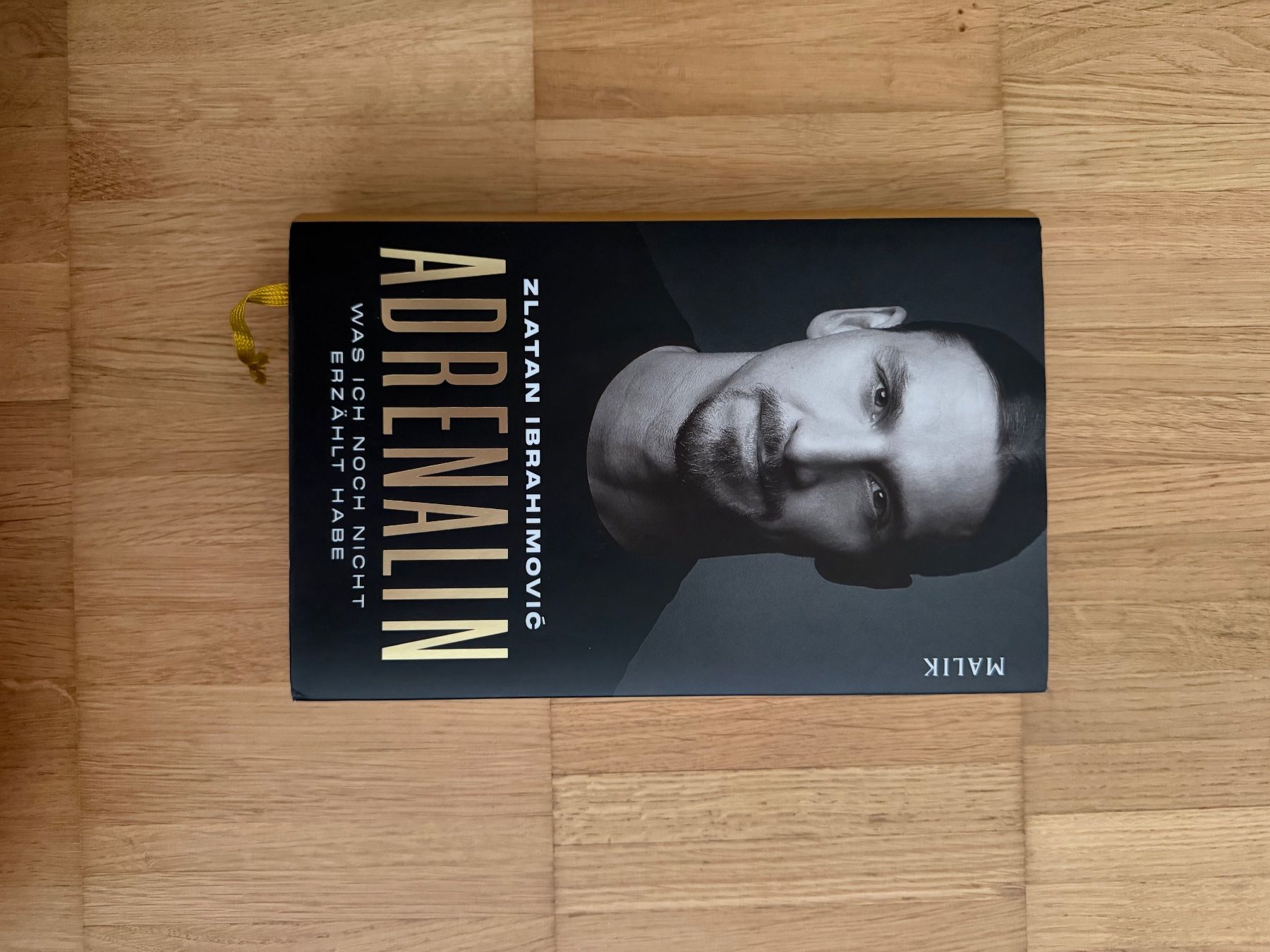 Libri: Adrenalin - Zlatan Ibrahimovic – Nuovo (secondo la descrizione) da Zug venduto da dato.00