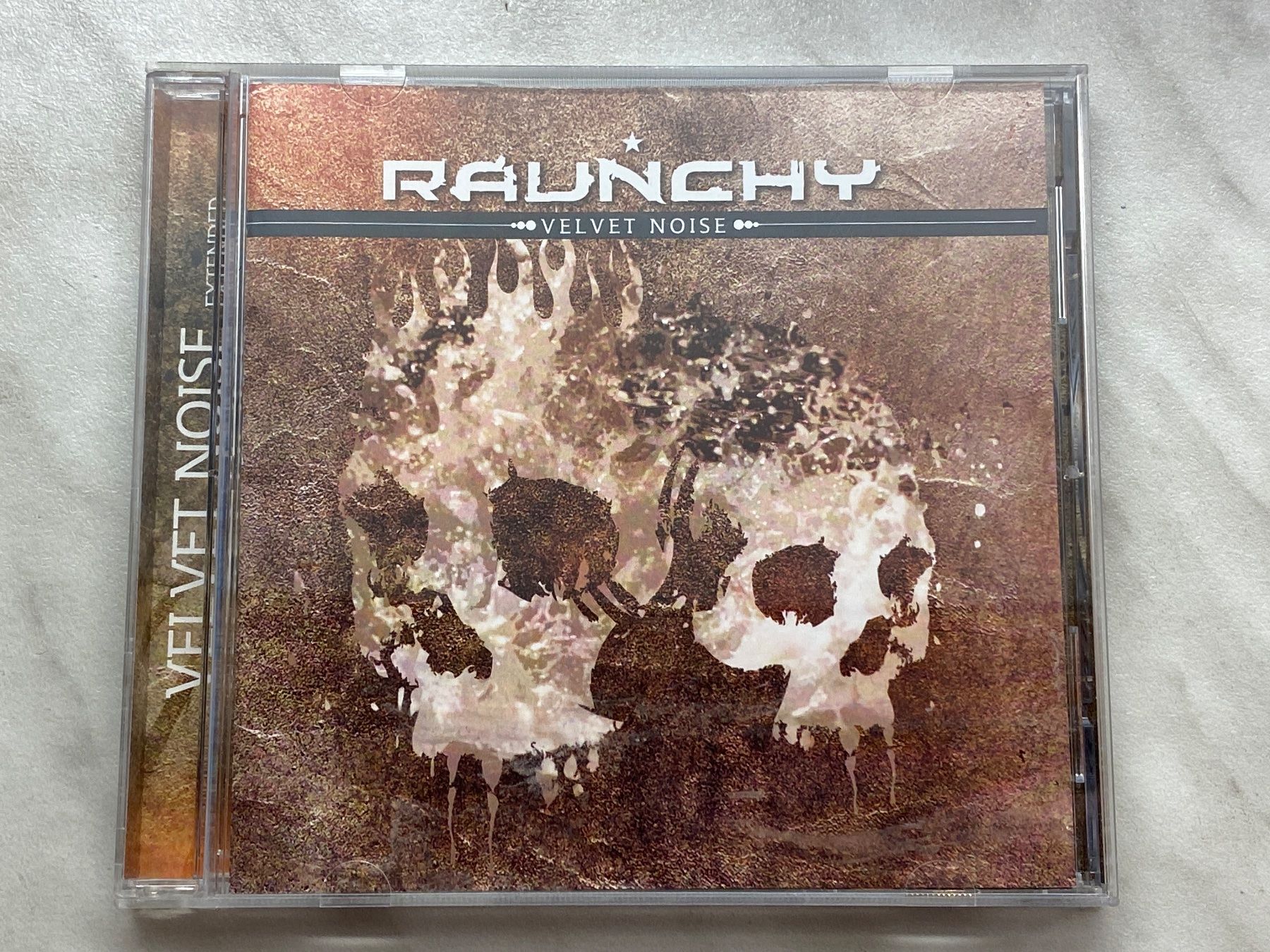 CD: Raunchy Velvet Noise – Usato da Aigle venduto da St_anger