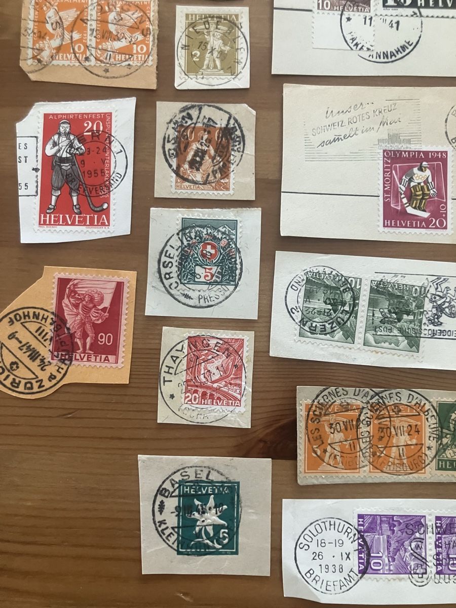 Tous les timbres: Briefmarken mit vollstempel – D'occasion à Bettwiesen par Jumpingfox 3