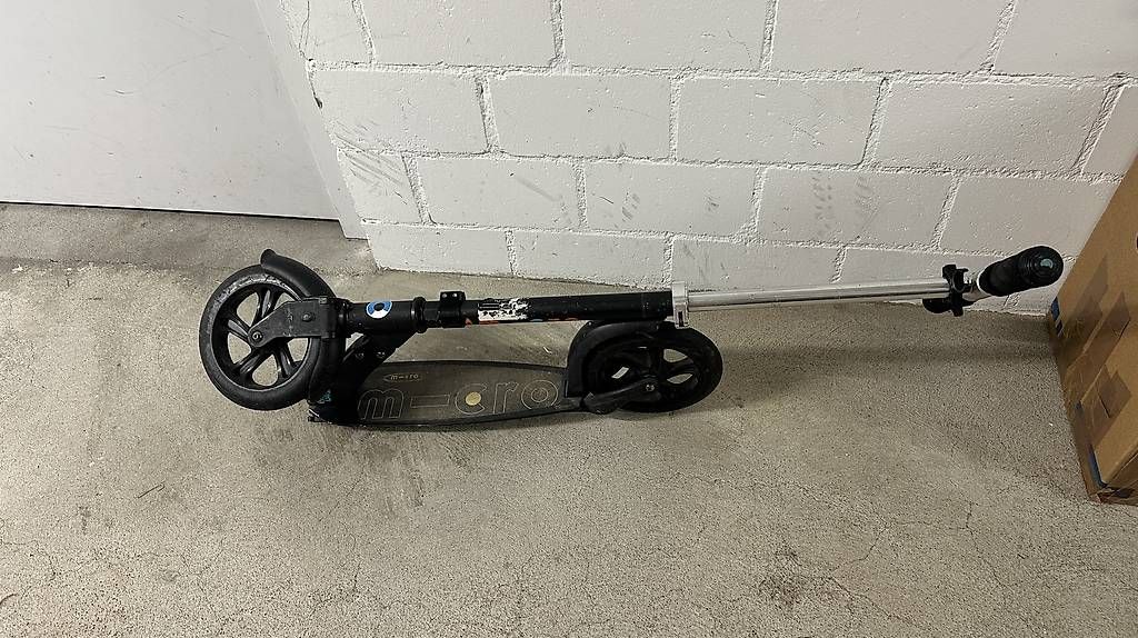 Kickboard: Micro Scooter (Tretroller) – Usato da Adlikon b.Regensdf venduto da dil_d7fz 1