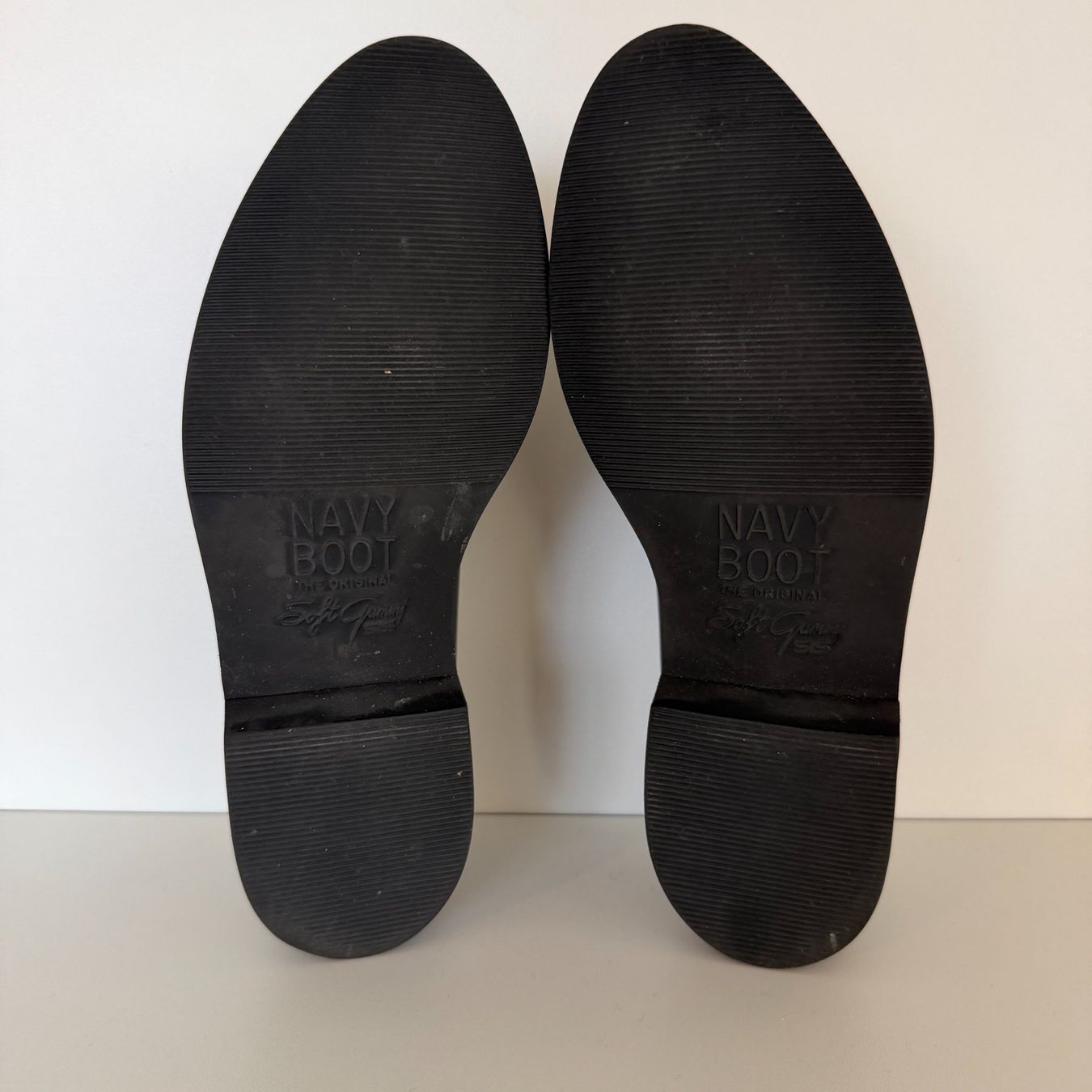 Navyboot Scarpe da donna: Navyboot Damen Schuhe Lackleder Grösse 38.5 schwarz – Nuovo (secondo la descrizione) da Balzers venduto da dassandro 6