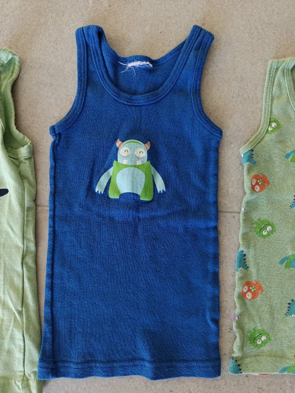 Camicie, T-shirt & Polo: 4x summer tops size 1.5 years – Usato da Lonay venduto da ari_2xzm 3