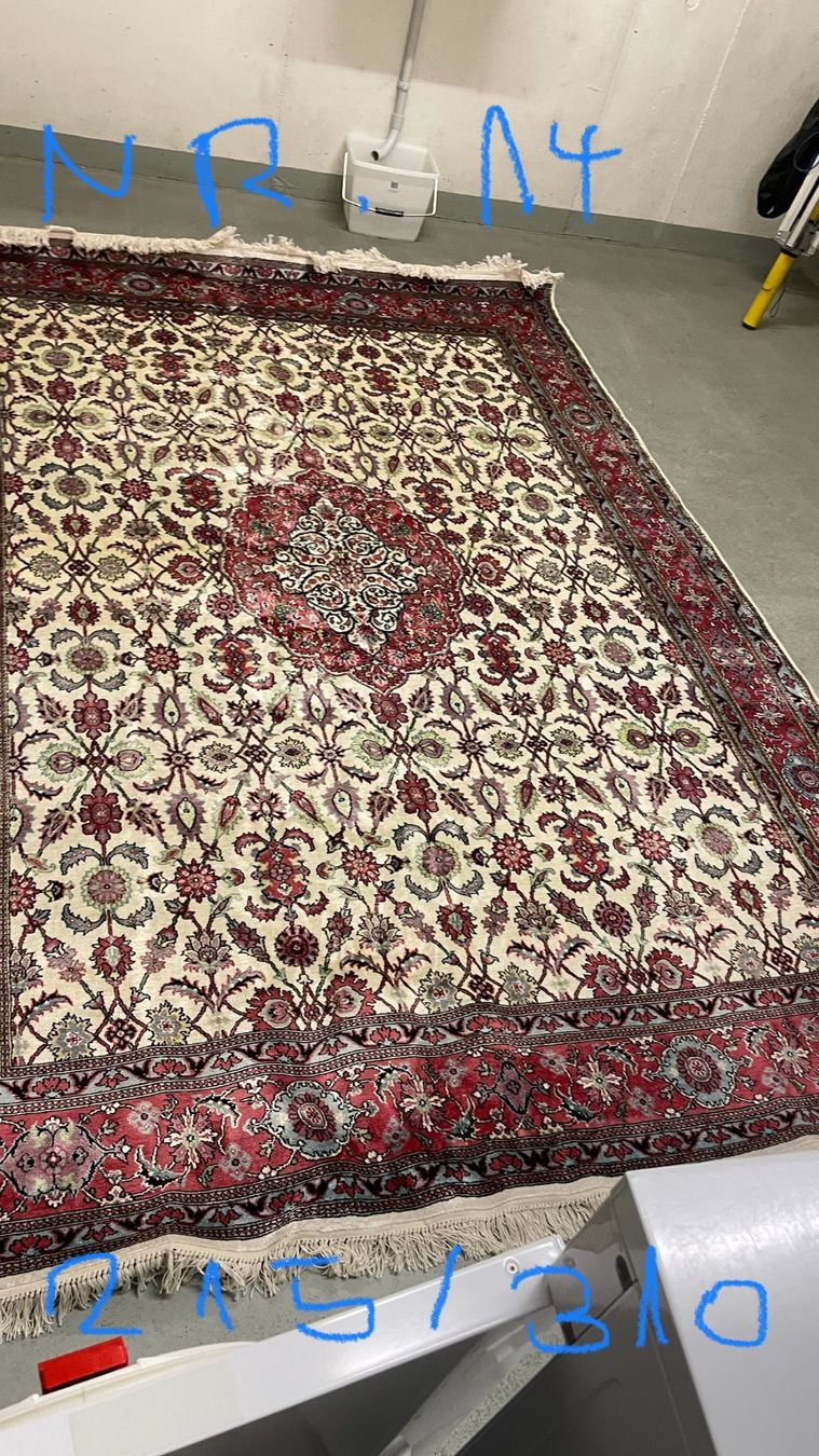Teppiche: Teppich – Gebraucht aus Dornach von AlexandraT