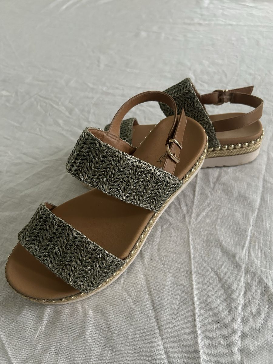 Chaussures femmes: Coole Sandaletten  – D'occasion à Untersiggenthal par schnaepplideal