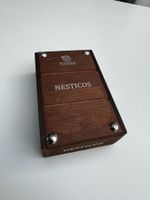 Sehr schöne Zigarren-Box mit Drehdeckel, Plasenica Nesticos