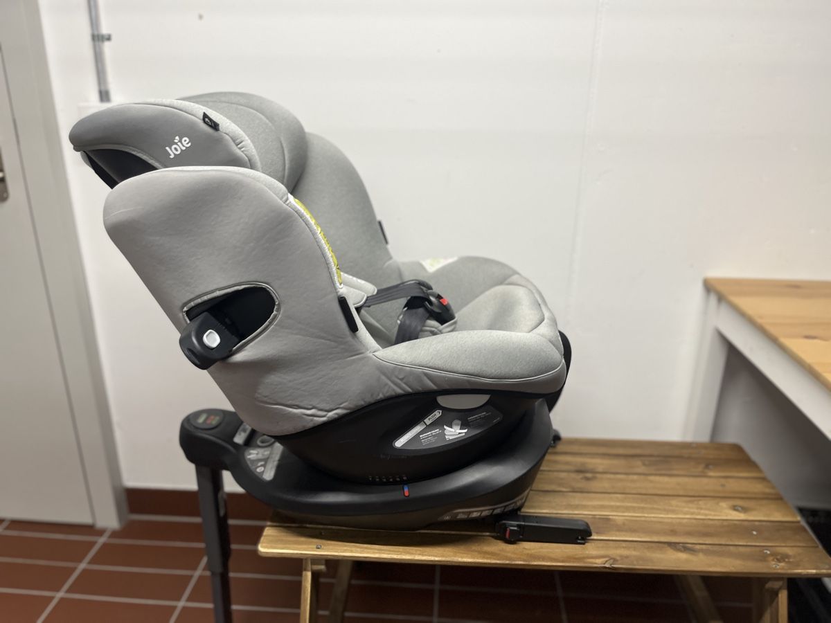 Joie Seggiolini per auto: Joie i-size 360 E – Usato da Zürich venduto da Magnussa 5