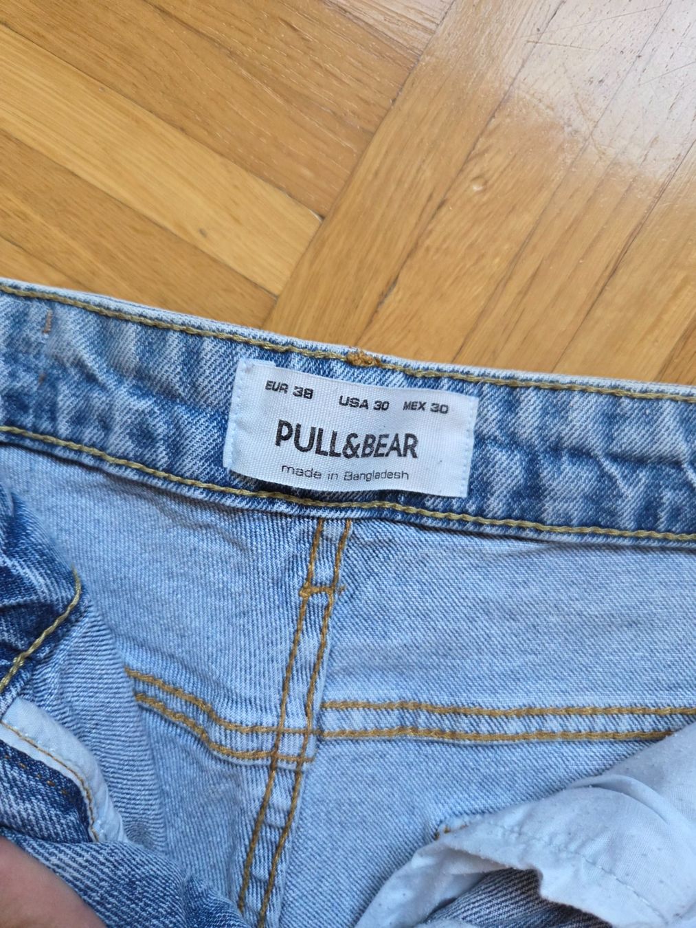 H&M Jeans: Jean droit homme – Usato da Grand-Lancy venduto da jess.gms 2
