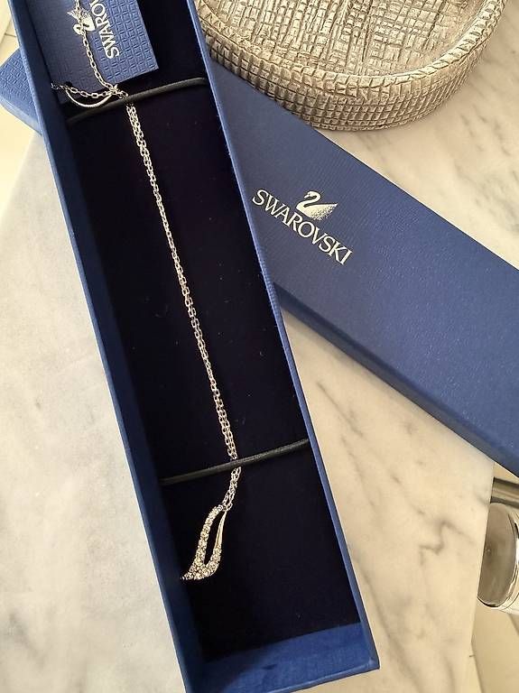 Catenine: Swarovsky Kette NEU – Usato da Gränichen venduto da sheyzoe
