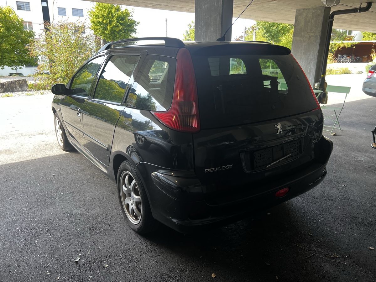 Peugeot Automobili: Peugeot 206 1.6 SW  – Usato da Fribourg venduto da mithukana 1