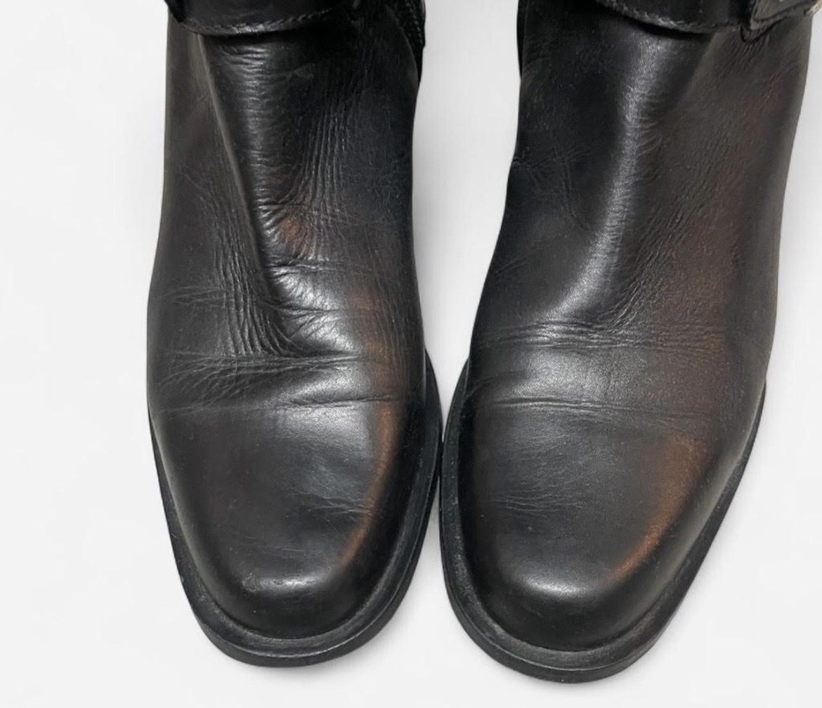 Esprit Scarpe da donna: Schwarze Lederstiefel von Esprit, Grösse 38 – Usato da Watt venduto da Ene.kro 2