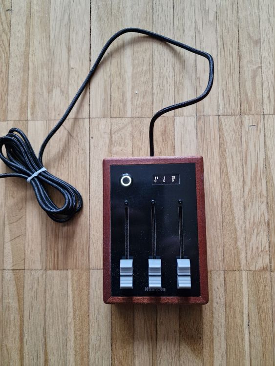 Nuances Controller - Handgefertigt - Top Zustand! (Gebraucht) in Aesch ...