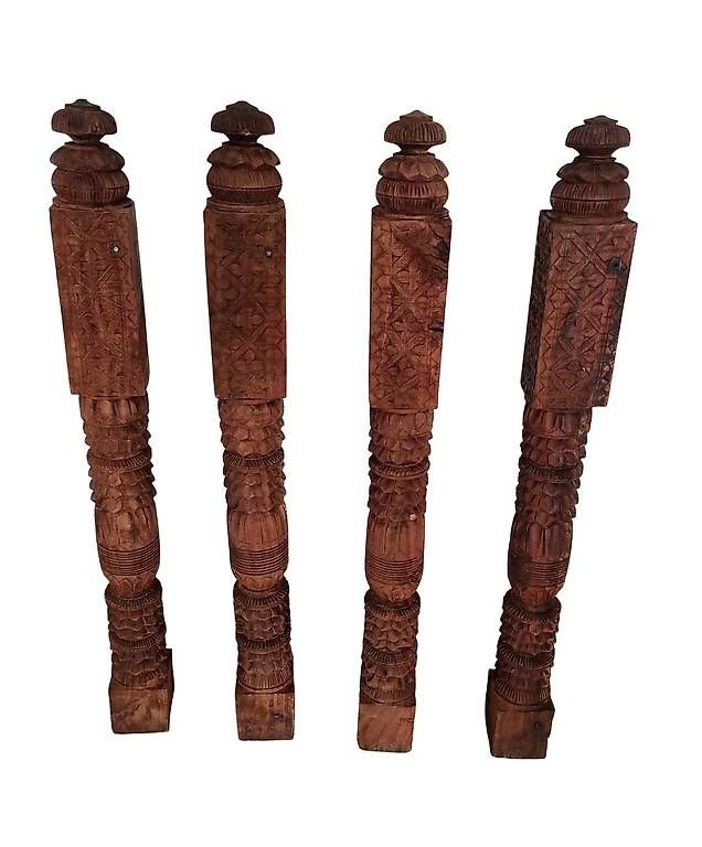 Articoli in legno: 4 Colonnes en bois Pakistan – Usato da Peseux venduto da galoue