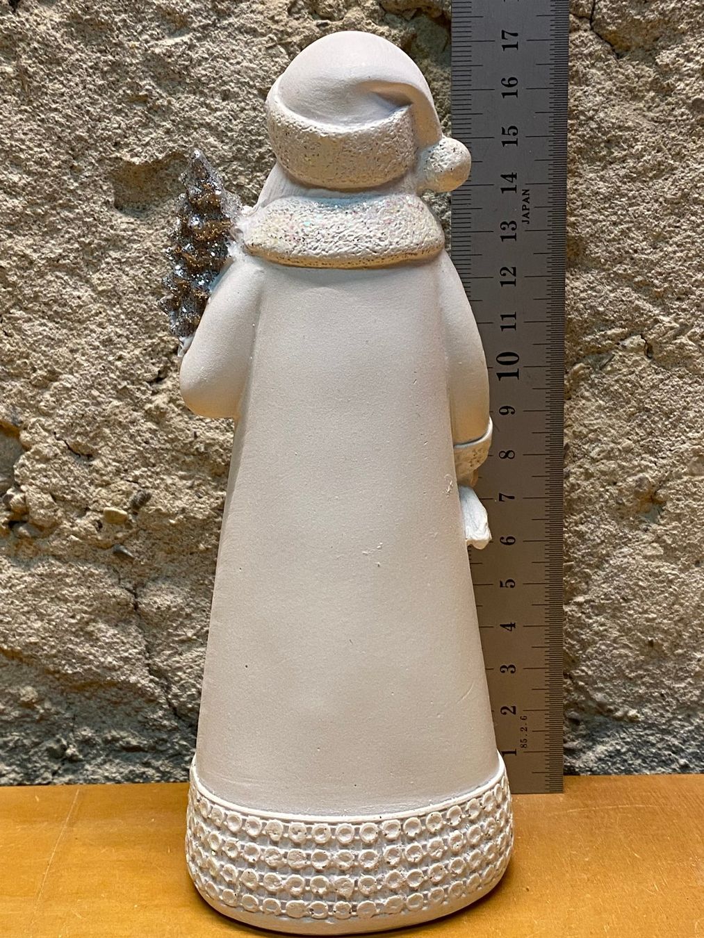 Alle Dekorationen: Weihnachtsmann aus Gips mit Weihnachtsbaum, 19 cm – Gebraucht aus St.Gallen von kingsamas 3