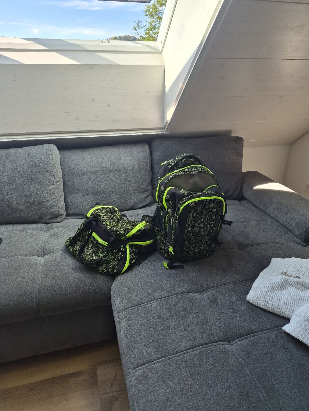 Ergobag Zaini: Teck und Turnsack – Usato da Rikon im Tösstal venduto da Redmona