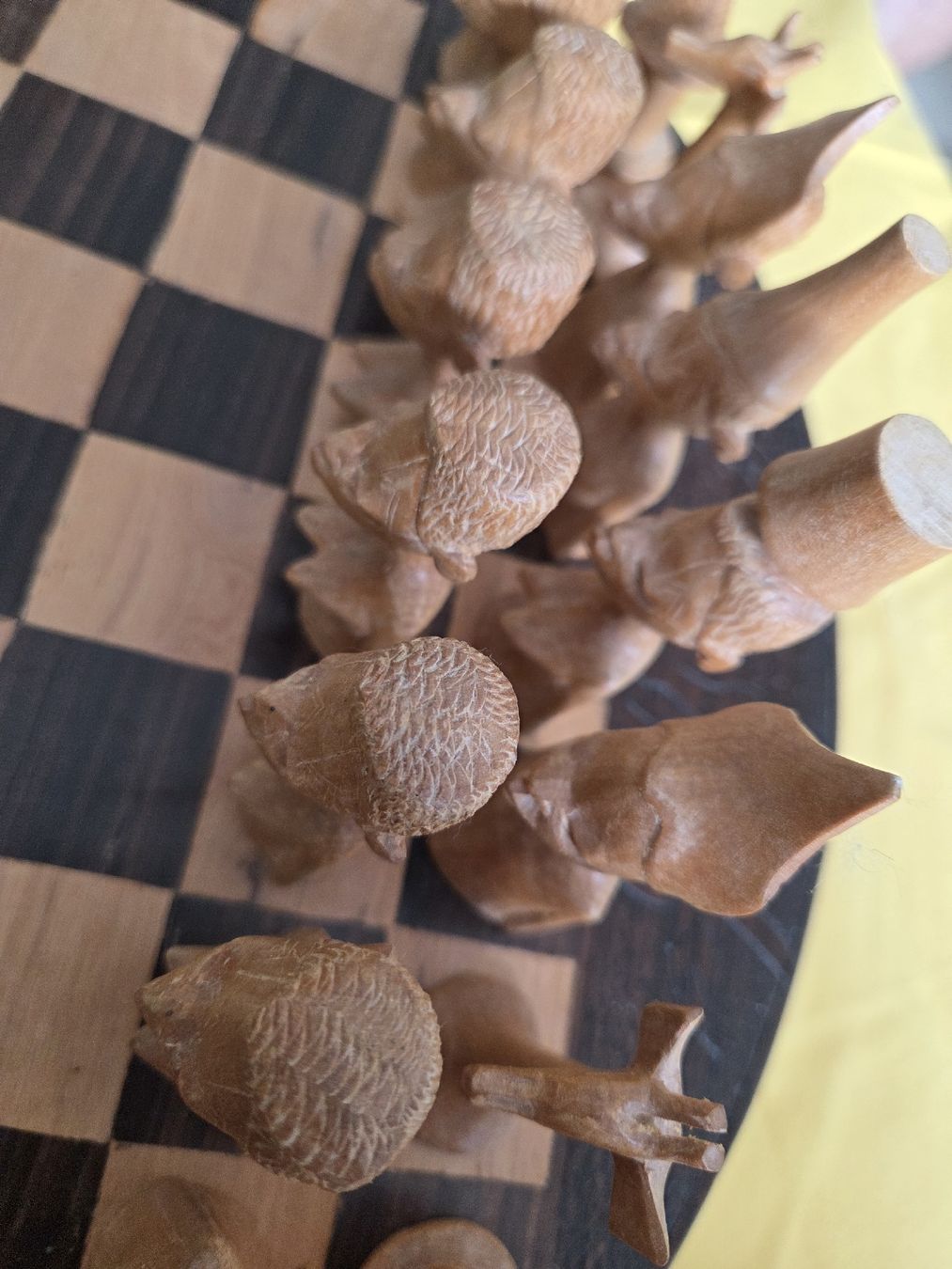 Spiele: Jeu d'échecs africain avec figurines sculptées  – Gebraucht aus Gletterens von rap_2nj6 3