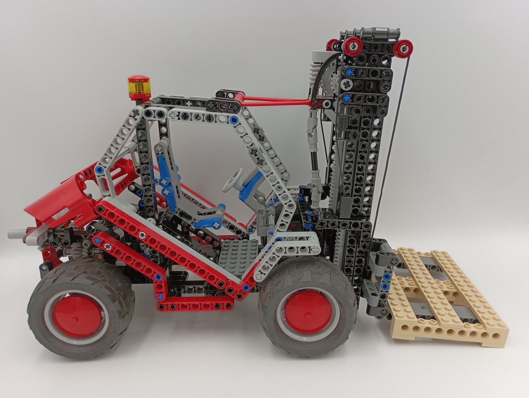 Lego Spielzeuge: 8416 Forklift – Gebraucht aus Bremgarten AG von redstar69