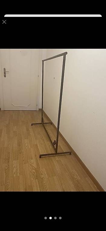 Garderobe: Penderie à vêtements en fer forgé – Gebraucht aus St-Sulpice VD von thi_9tg6