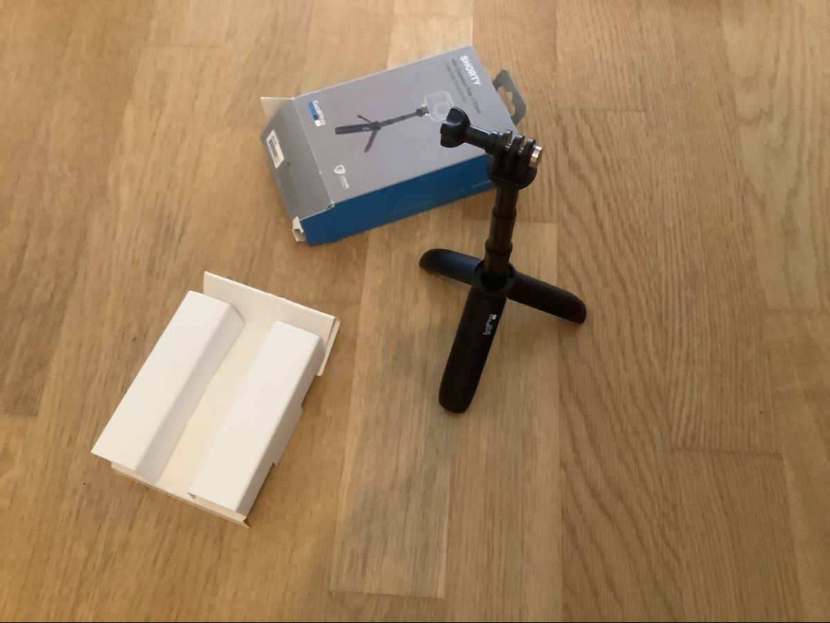 Gopro Action Cam: GoPro HERO Bundle mit extra Zubehör – Gebraucht aus Adliswil von Compardo 3