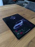 iPad Pro 12.9” (5. Gen.) 128 GB inkl. Hülle & Apple Pencil 2