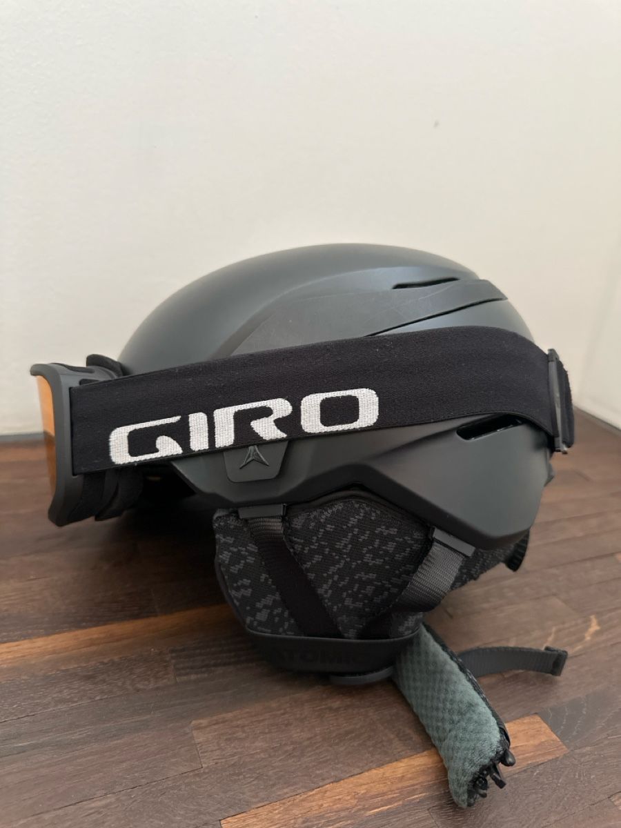 Atomic Caschi: Skihelm inkl. Skibrille – Usato da Hasle b. Burgdorf venduto da rema78 2