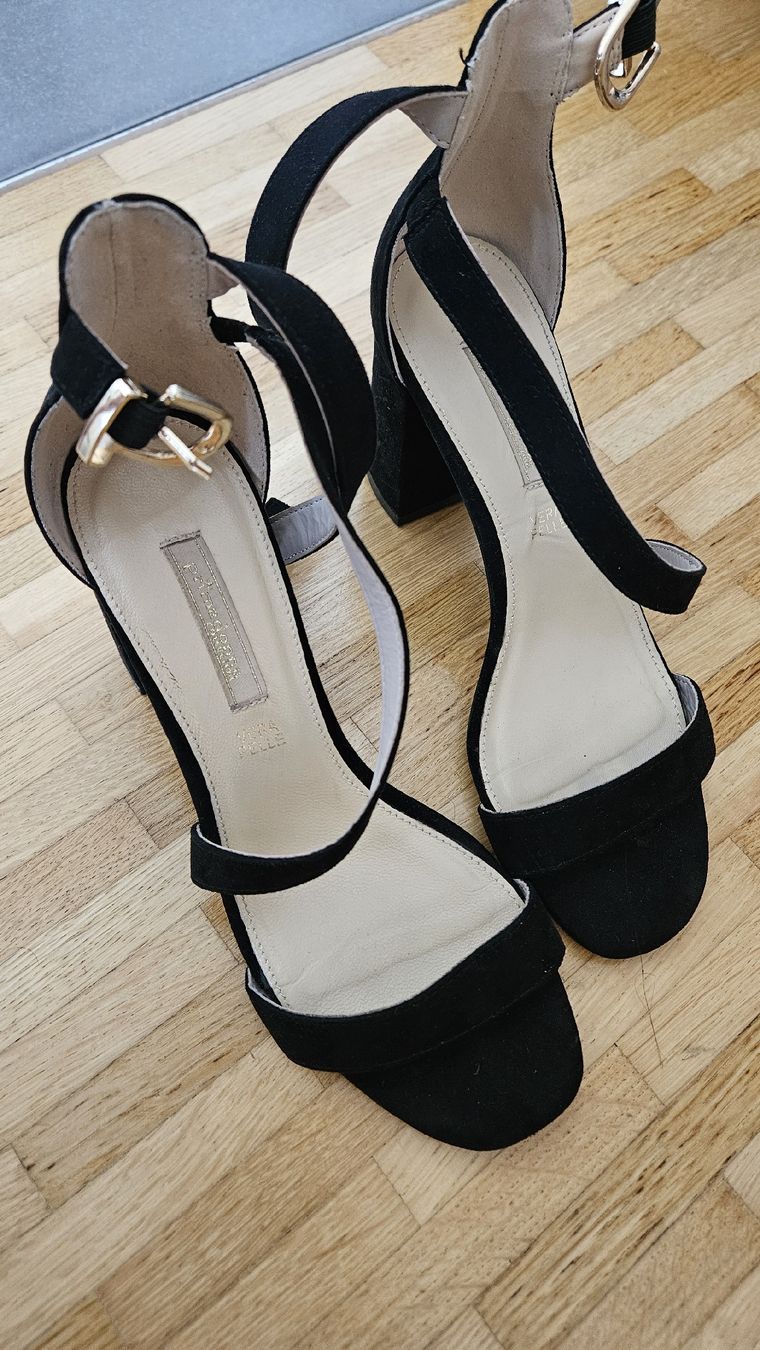 Scarpe da donna: Sandales à talon prima donna – Usato da Vevey venduto da Macca