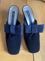 Magnifiques chaussures pantoufles velours noir Larry Stuart