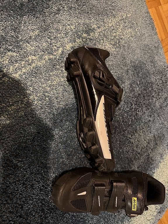Herrenschuhe: Scarpa bici Mtb Mavic N 43 1/3 – Gebraucht aus Novaggio von ale_hz85