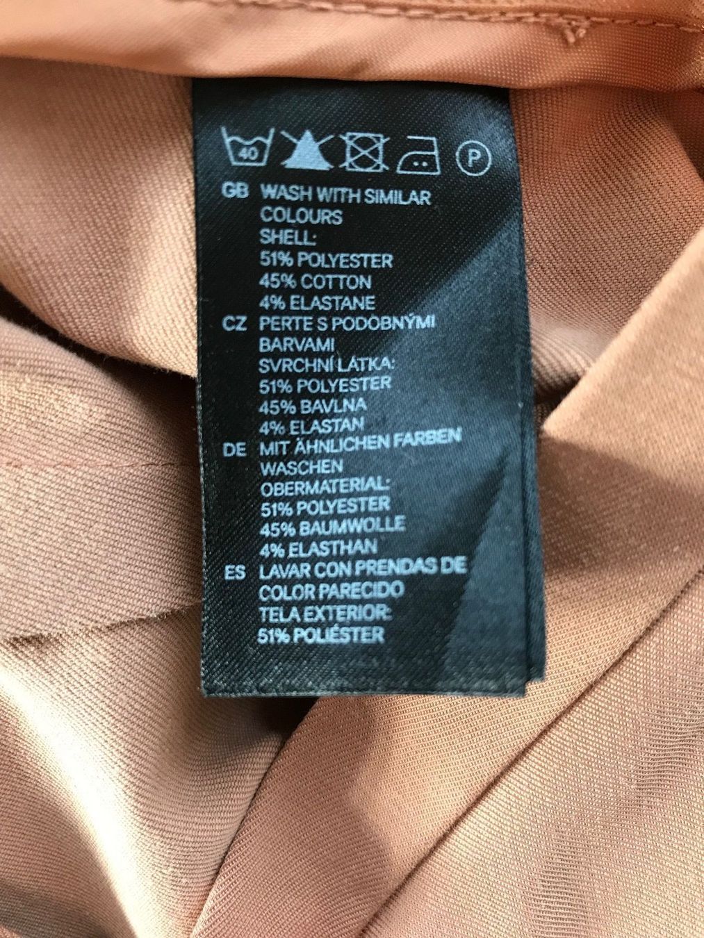 H&M Gonne: Jupe H&M lachsfarben (38) – Usato da Zürich venduto da lanouvelle 3