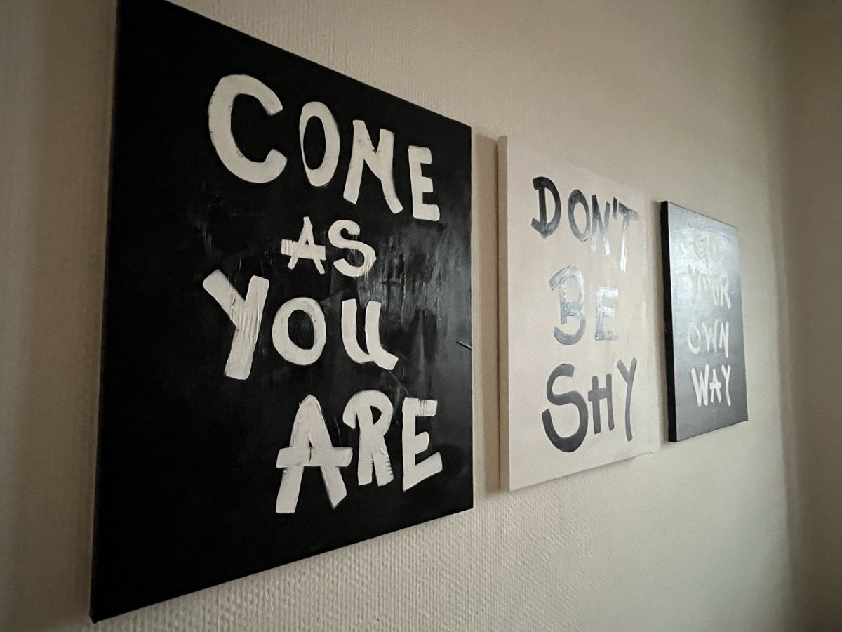 Foto & Immagini: Acryl Bilder mit Songtitel – Usato da Kilchberg ZH venduto da asrael02 1