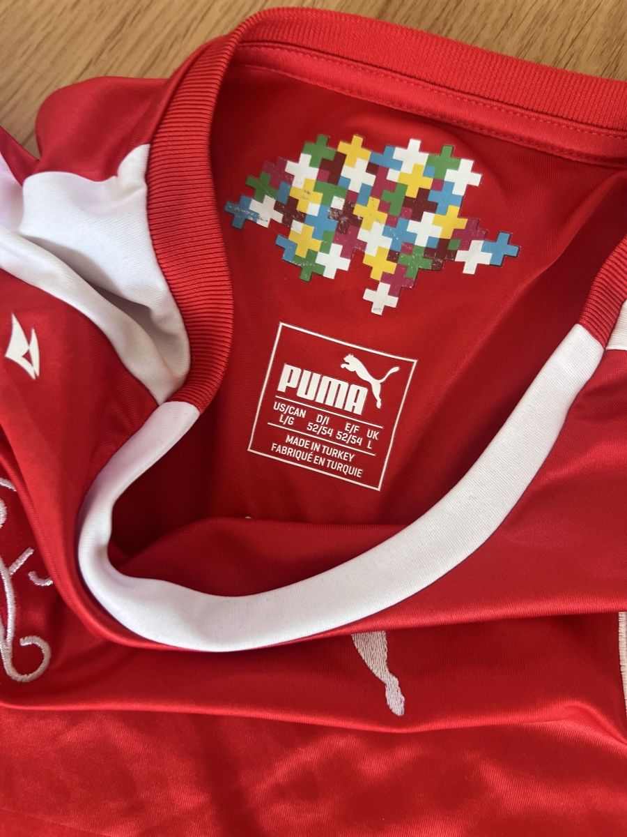 Puma Canottiere & Pantaloni: Schweiz Nati Trikot L – Usato da Zürich venduto da 8047 1