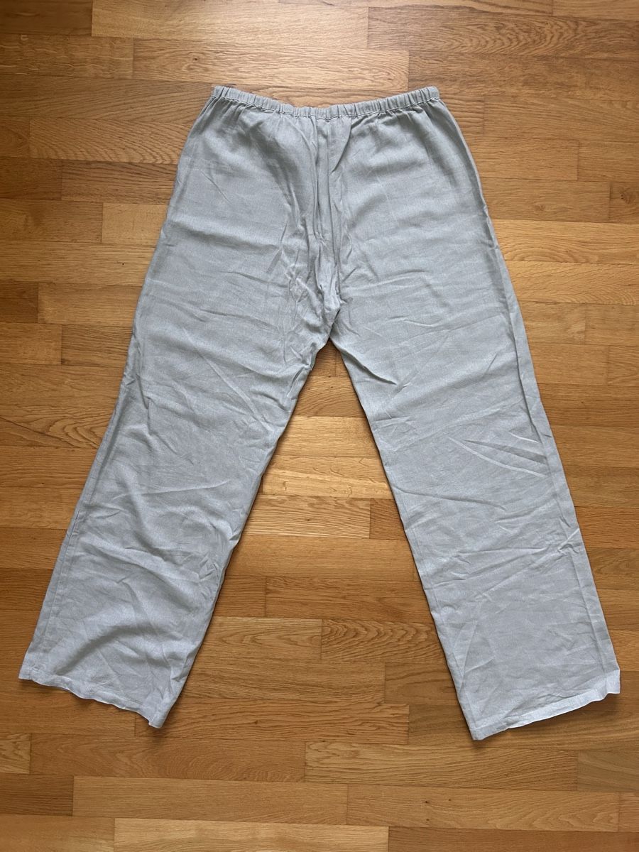 Pull&Bear Pantaloni: Hose Pull&Bear grau Leinenmischung Grösse L – Usato da Mels venduto da jas_7bjl 1