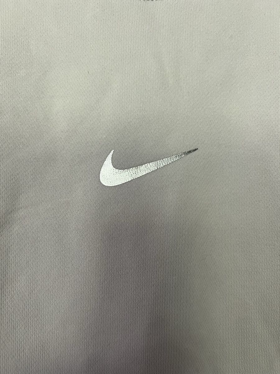 Nike Maglioni & Felpe: Nike Pullover beige-braun Grösse S gut erhalten – Usato da moosseedorf venduto da andrina.salis 1