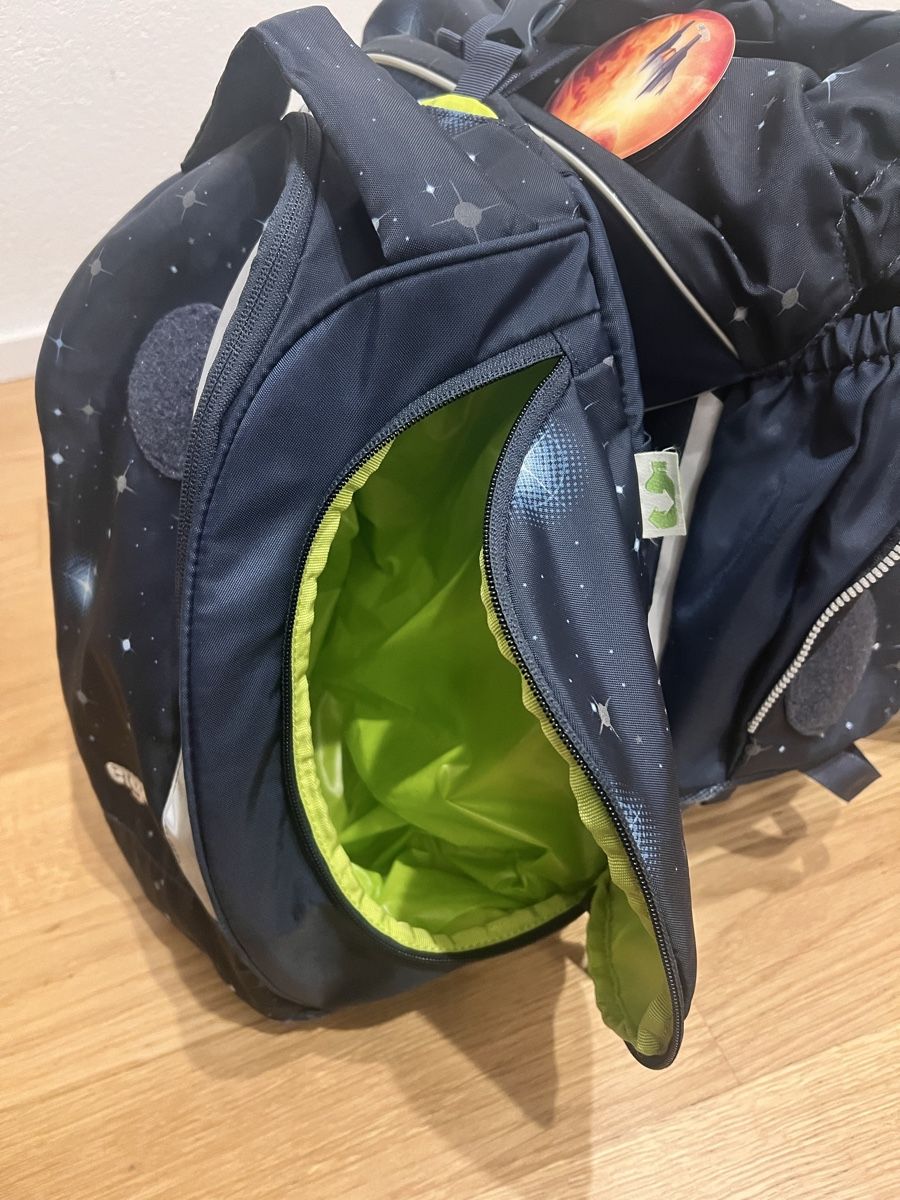 Ergobag Sacs & sacs à dos: Ergobag Kinderrucksack incl Turnsack Weltall – D'occasion à Reinach BL par hatzy 4