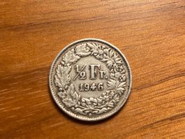 1/2 Franken 1946 gleichstehend, seltene Variante