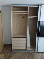 Schiebetür Schrank