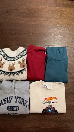 Pullover und Sweatshirts Grösse 104