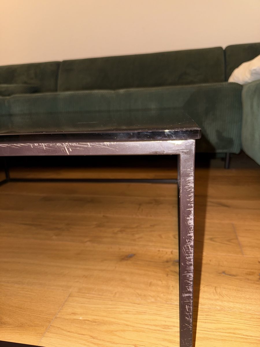 Tische: Schwarzer Designer Couchtisch mit Glasplatte – Gebraucht aus Rickenbach ZH von dza_fvg8 2