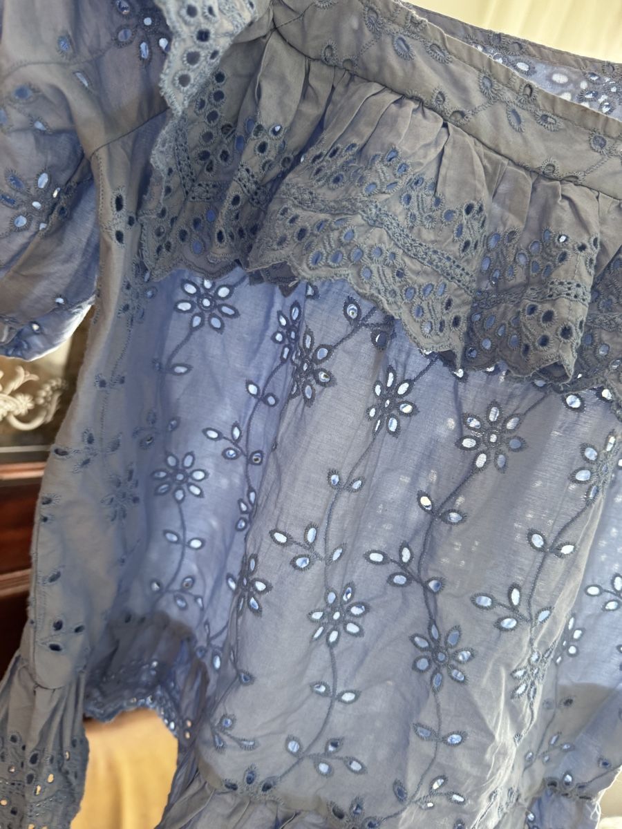 Top: Spitzentop Top Oberteil Broderie Anglaise – Usato da Obfelden venduto da tan_9lj9 8