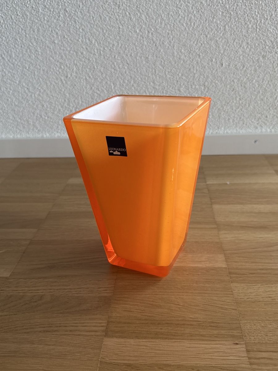 Vasen & Gefässe: Leonardo Vase orange – Gebraucht aus Basel von R__Mueller