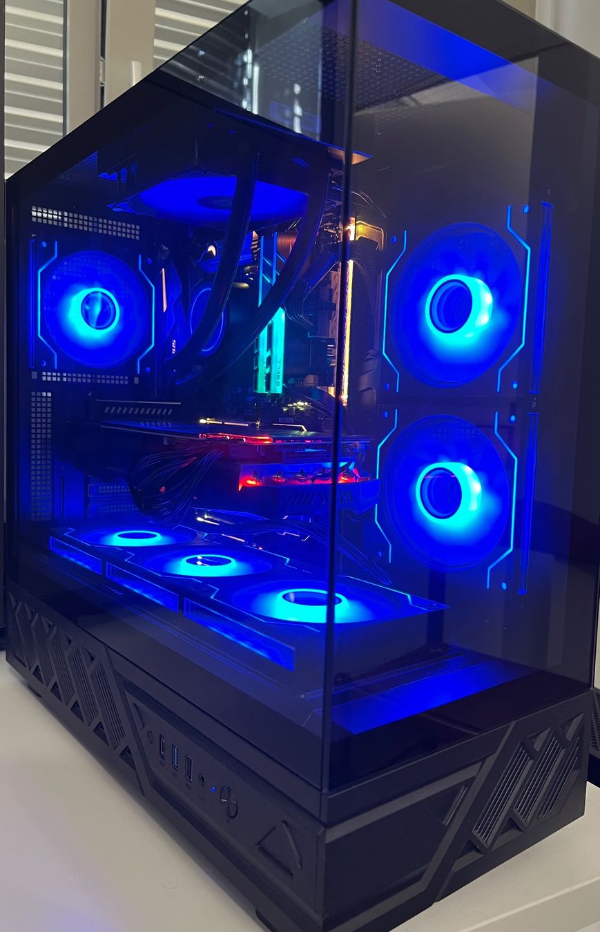 PC: Gaming PC – Usato da Basel venduto da zar_792n 8
