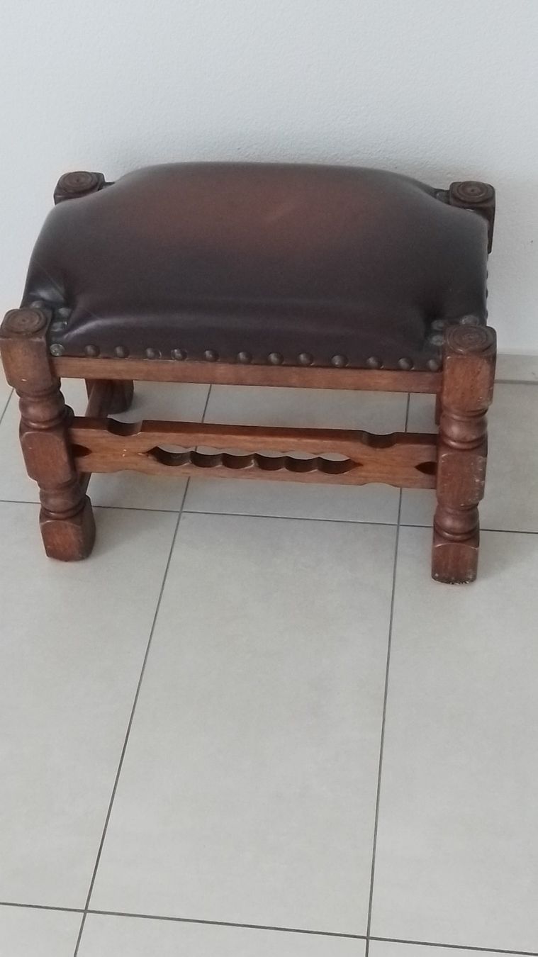 Tabourets: Hocker – D'occasion à Marbach LU par por-295