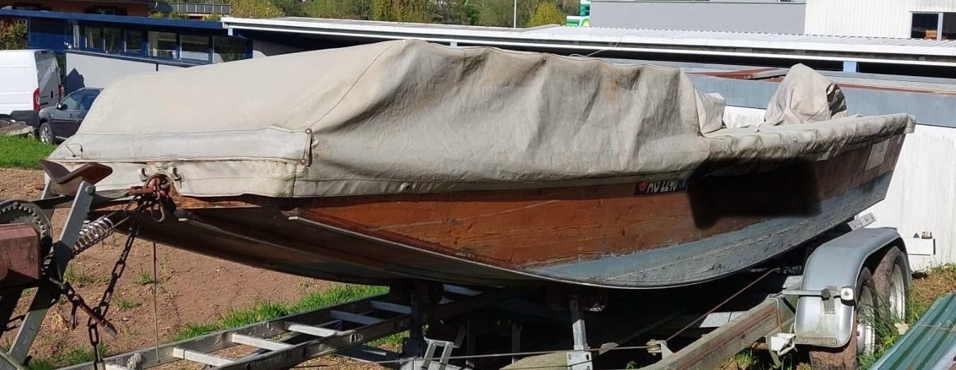 Witti Boote: Witti Spiegelzille 650 – Gebraucht aus Basel von CollectNow