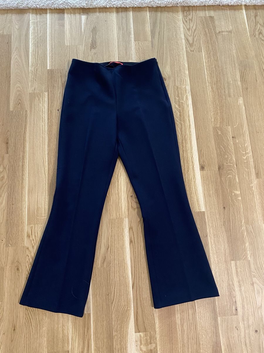 Pantaloni: Max&Co. Trousers, Navy Blue, Flared Cut, Size Small – Usato da Zug venduto da lil_mj92