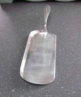 Alter Pastetenheber/Gemüseheber, aus Neusilber
